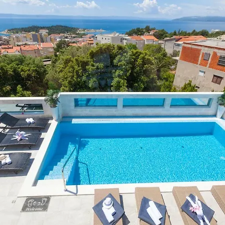 Apartments Ela Makarska Exterior photo