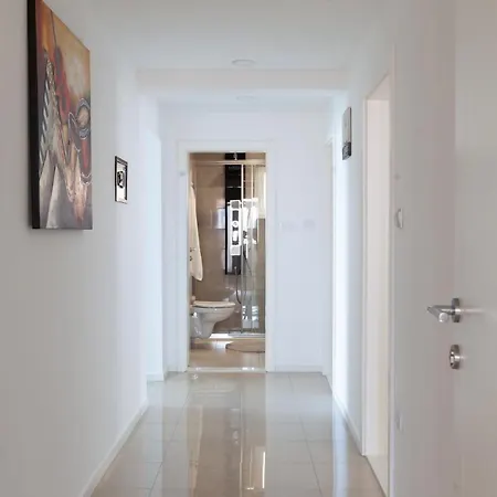 Apartments Ela Makarska Exterior photo