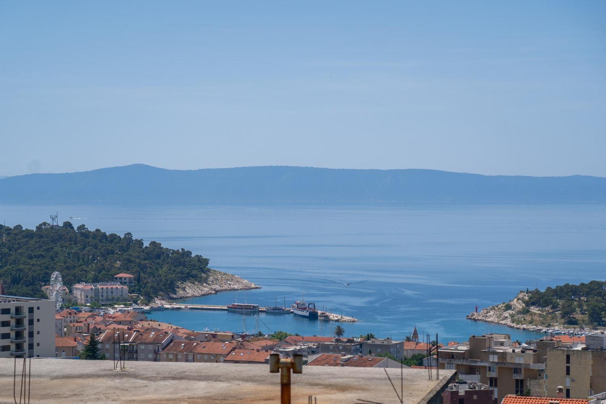 Ela * Makarska