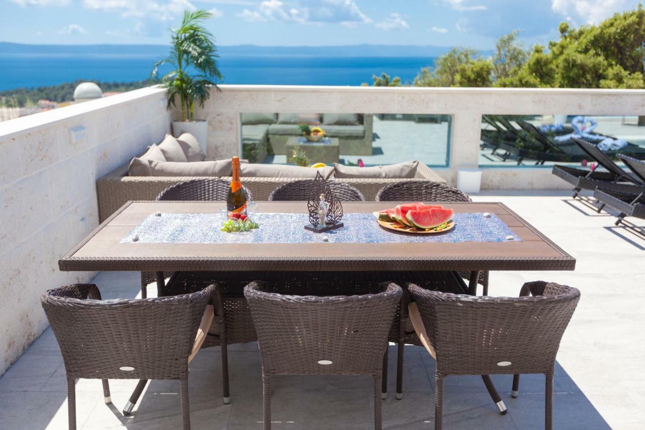 Ela Apartment Makarska