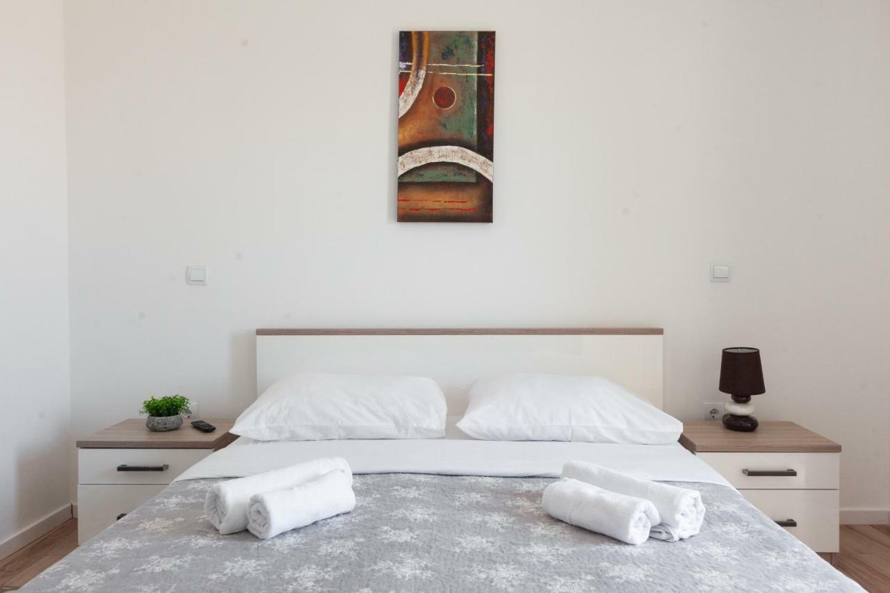Ela Appartamento Makarska