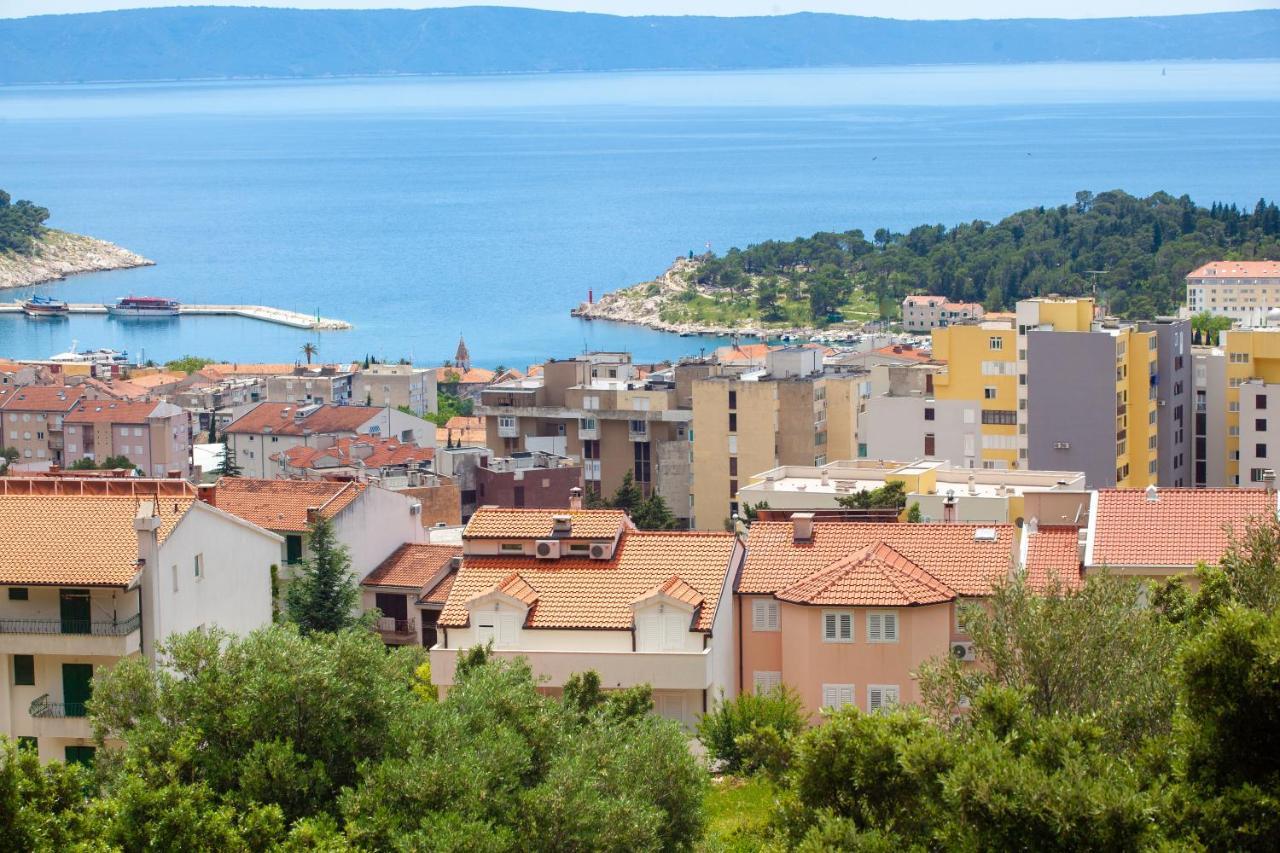 Ela * Makarska